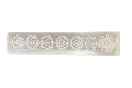 Carved - Charging plate Chakra (20cm) - Selenite