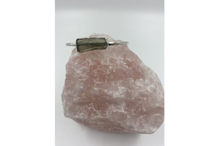 Bracelet - Cuff - Moldavite Rough 1 Stone Bangle